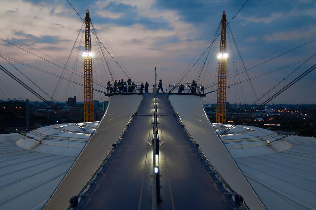 The O2 Waterfront * Londra